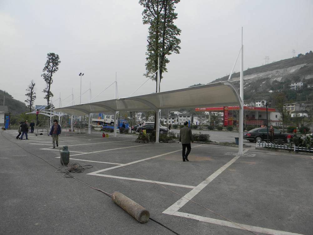 萬(wàn)州停車棚